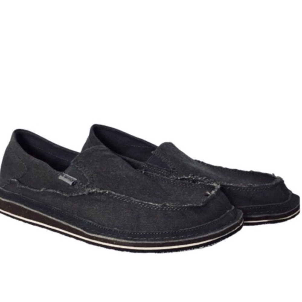 NWOB Lamo Leather Insole Canvas Grey Casual Slip-On Comfort Shoes 9



15M